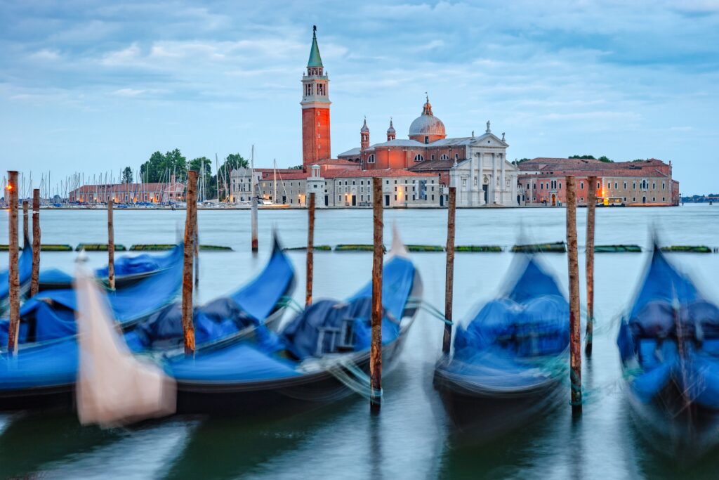 Is Venice Still Worth Visiting in 2026? Day-Tripper Taxes, Crowds & Honest Verdict