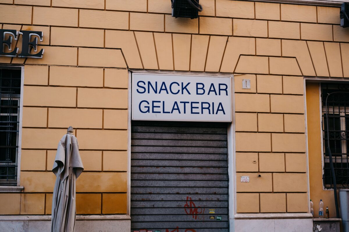How to Eat Like a Local in Rome for Under £18/Day: Trattorie, Suppli & Aperitivo Hacks