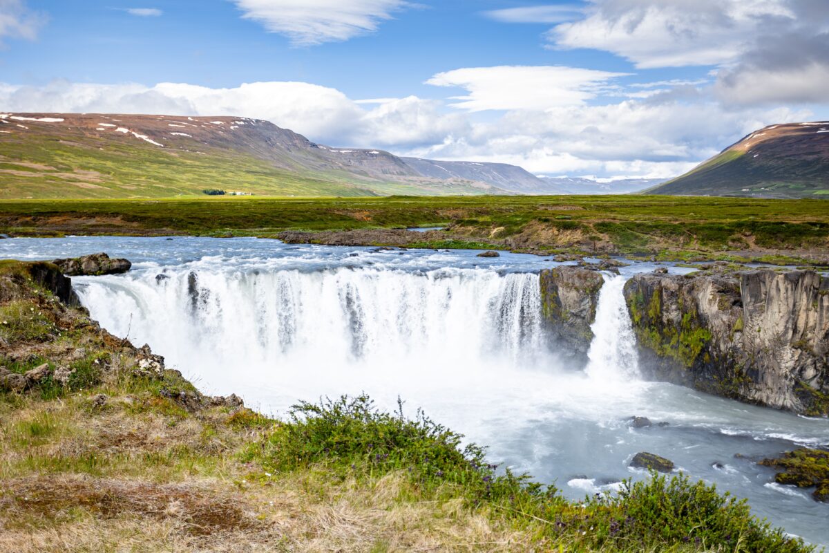 Swap Reykjavík for Akureyri: Northern Iceland's Geothermal Baths with 80% Fewer Tourists