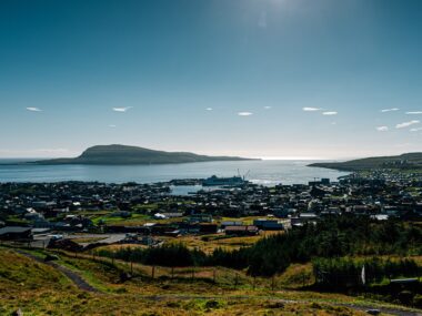 Digital Detox Retreats: 7 Days Off-Grid in the Faroe Islands