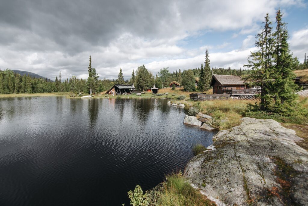 Swap Southern Greece for Swedish Sommarstuga Cabins: Lakes, Saunas & Slow Nordic Mornings